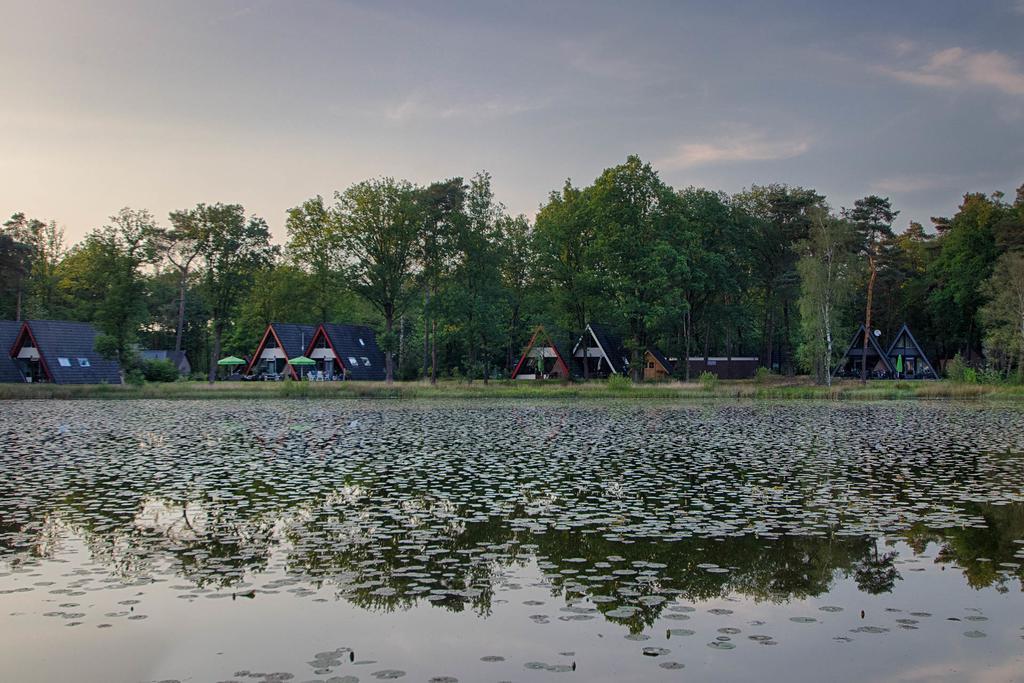 'T Vosseven Vakantiepark Stramproy 外观 照片